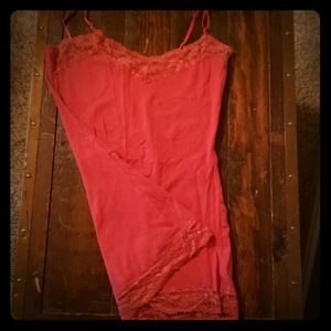 Undershirt with lace details